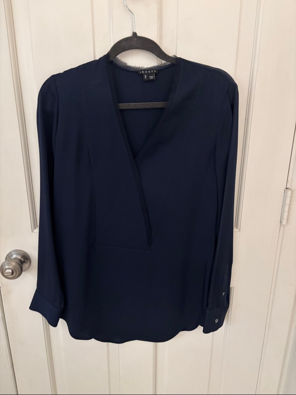 Theory 100% Silk Navy V-Neck Long-Sleeve Blouse